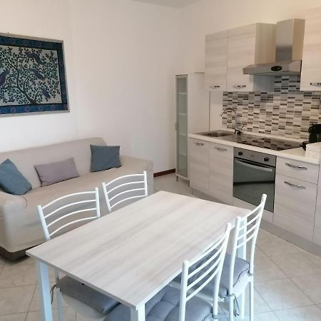 Ferienwohnung Accogliente Bilocale Novara Exterior foto