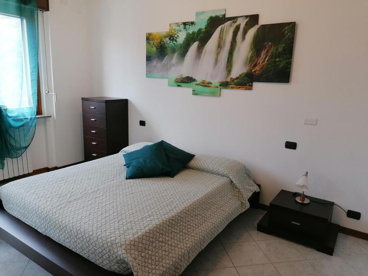Ferienwohnung Accogliente Bilocale Novara Exterior foto